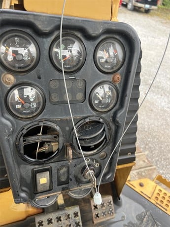 CAT D3G XL