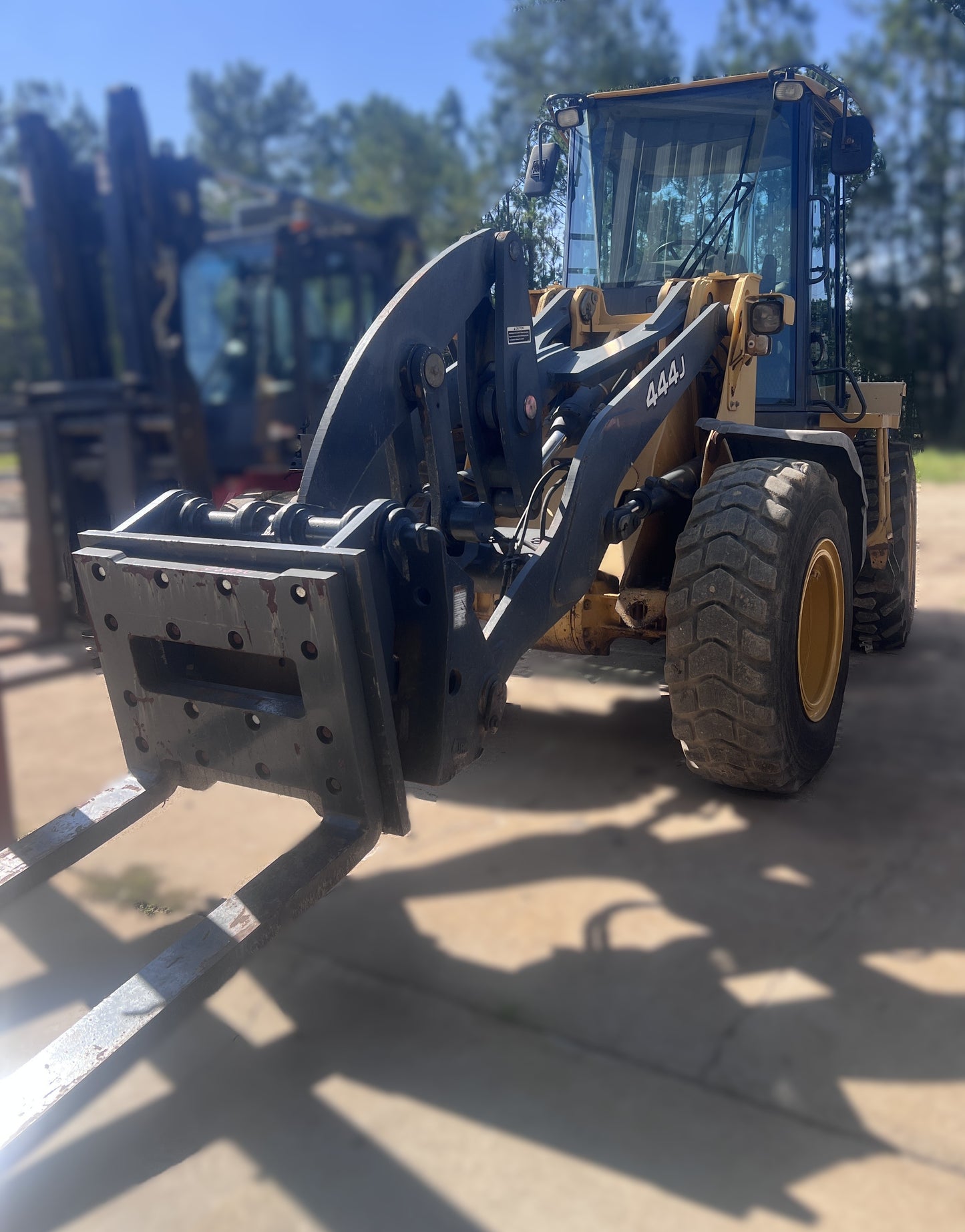 2005 John Deere 444J