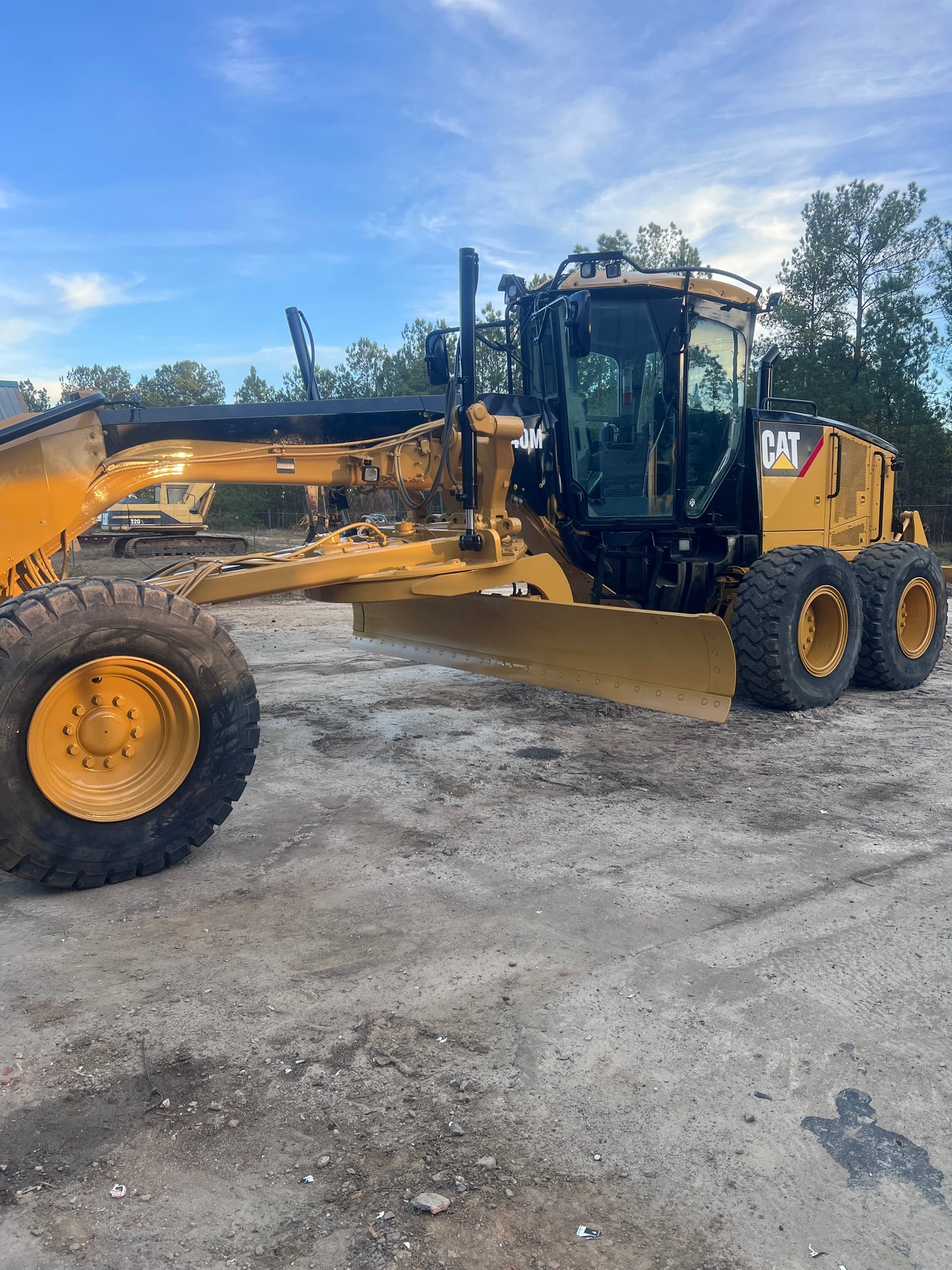2009 CAT 140M Grader