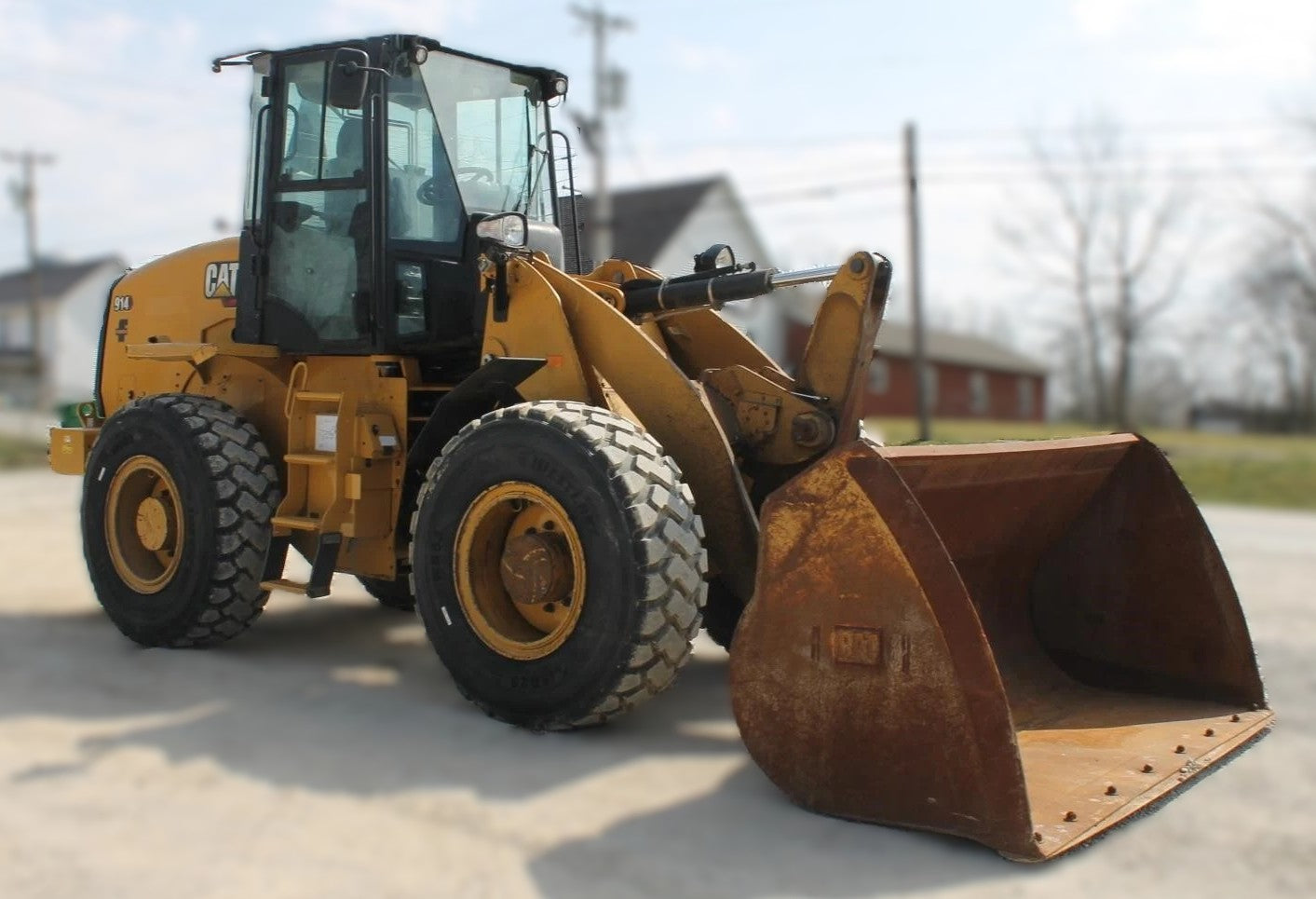 2022 CAT 914
