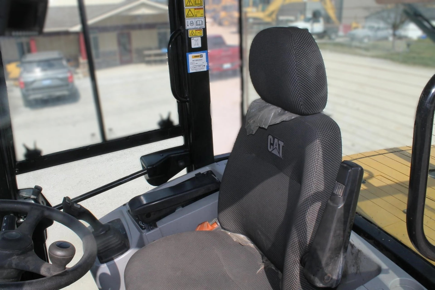 2022 CAT 914