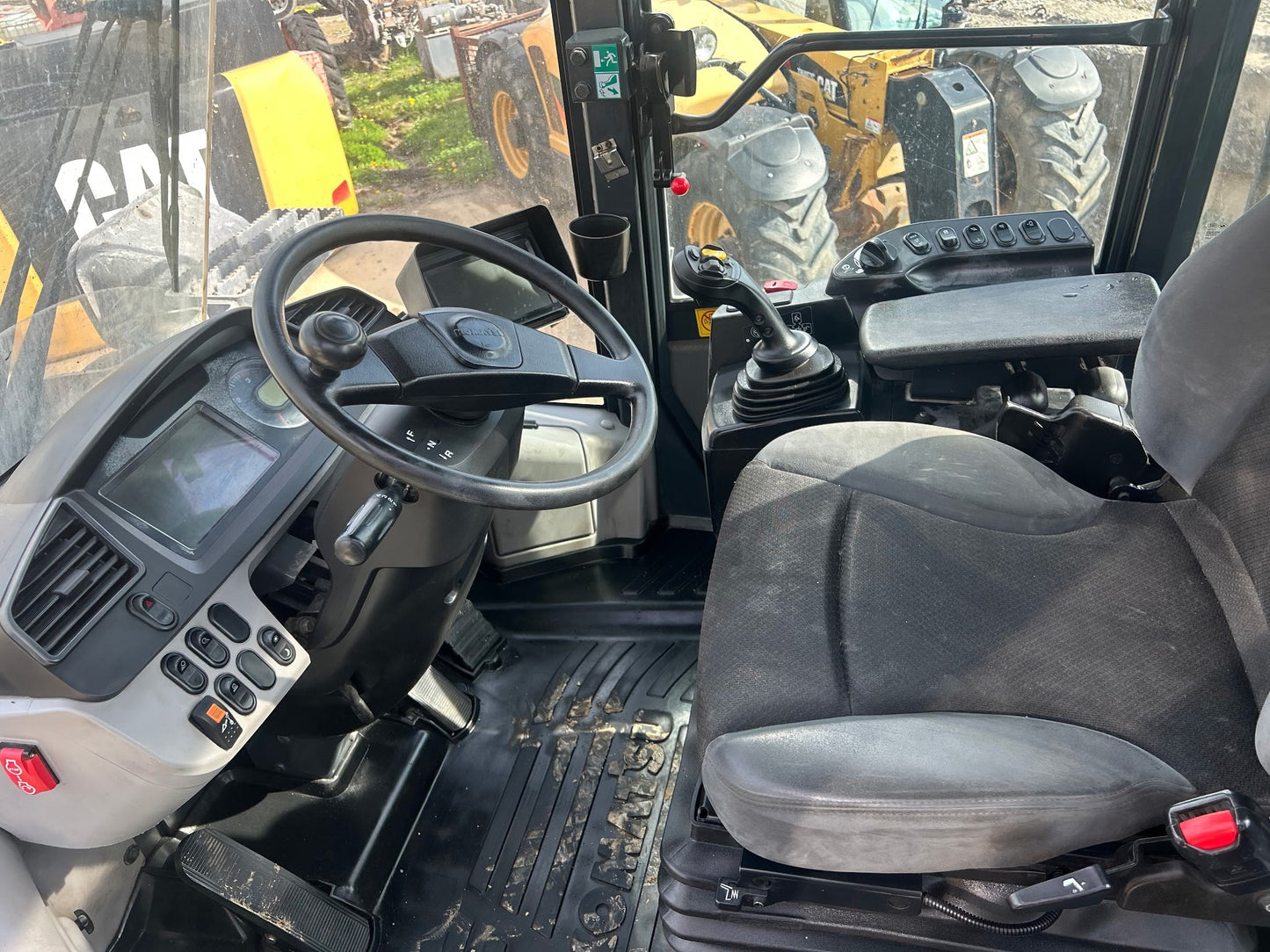 2024 Komatsu WA 270-8