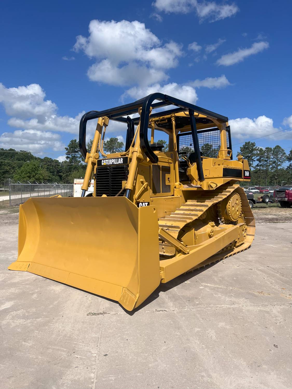 CAT D6H LGP