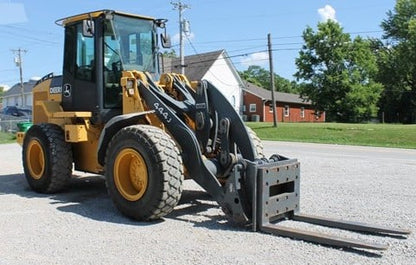 2005 John Deere 444J