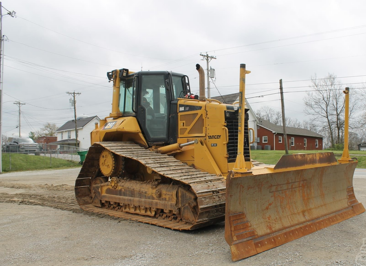 CATERPILLAR D6N LGP