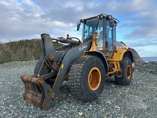 John Deere 624K