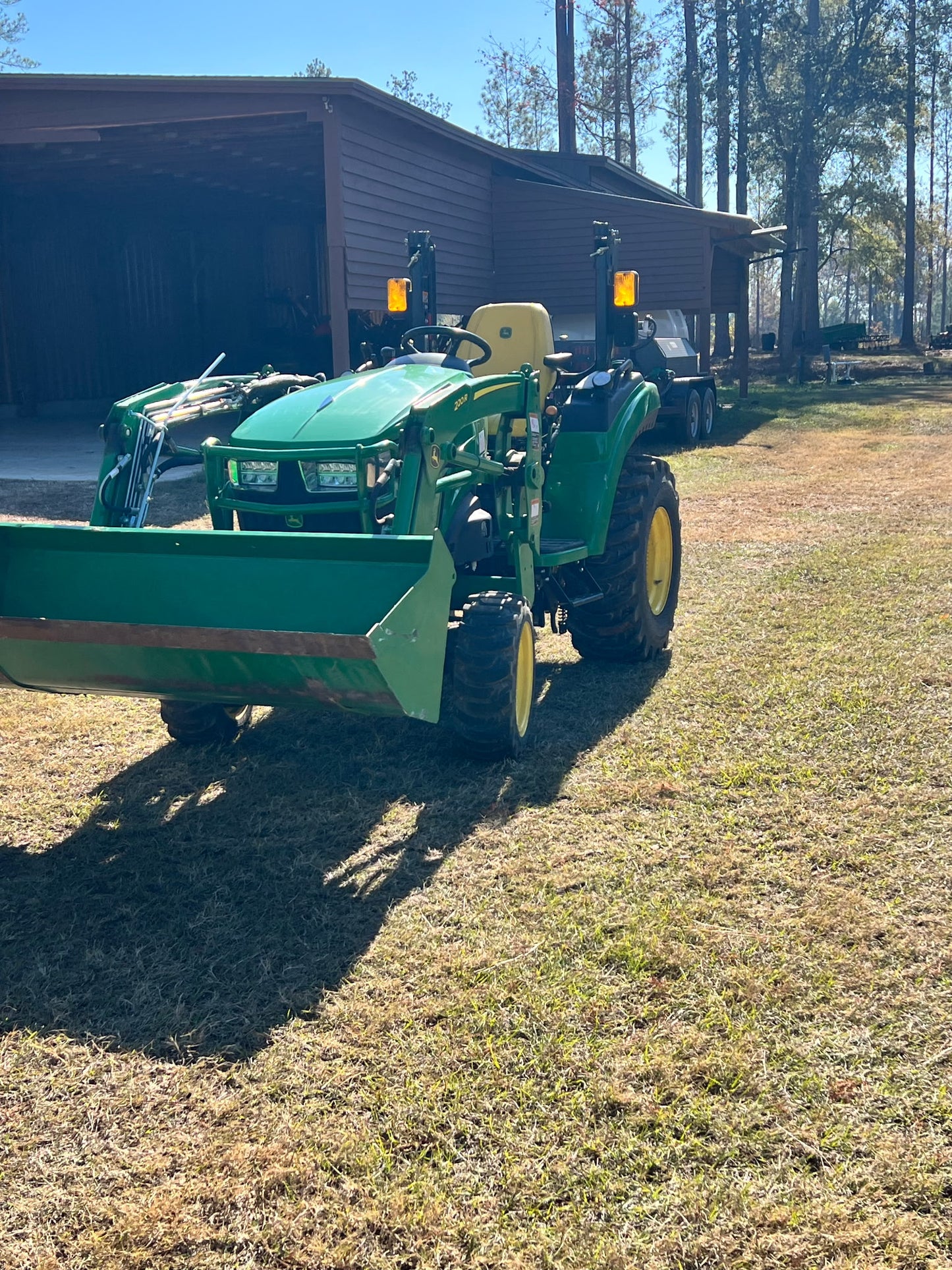 2024 John Deere 2032 R w/ Loader and 72" mower