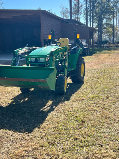 2024 John Deere 2032 R w/ Loader and 72" mower