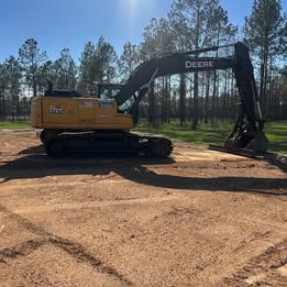 2015 John Deere 210G LC