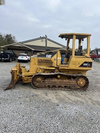 CAT D3G XL