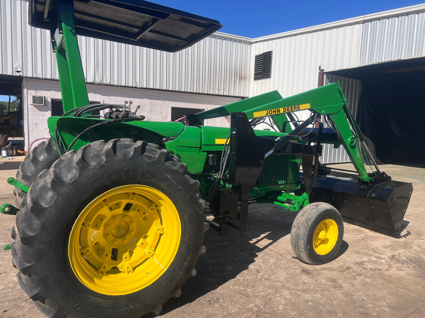 1985 John Deere 2750
