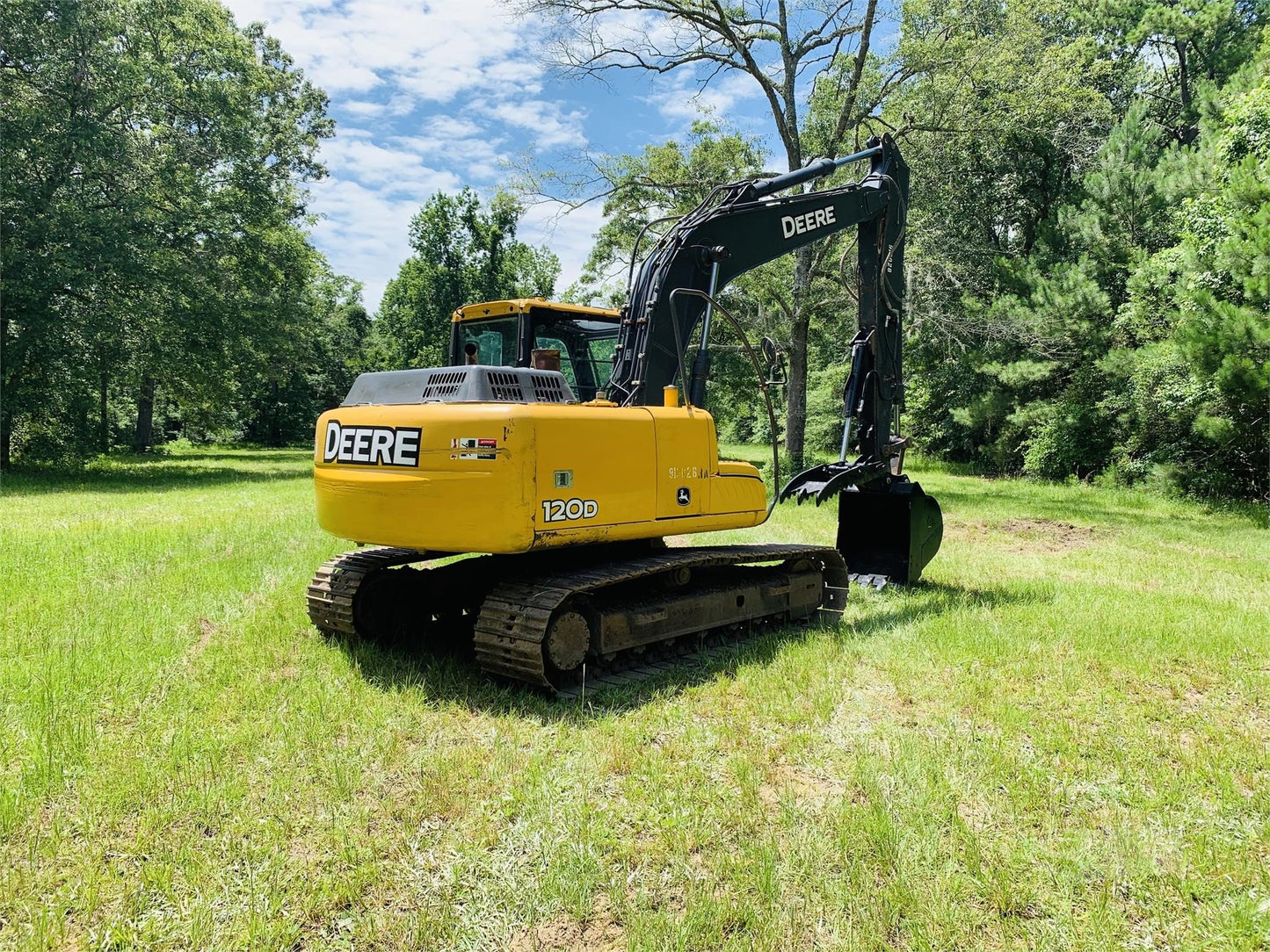 John Deere 120 D