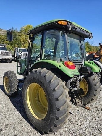John Deere 5093E
