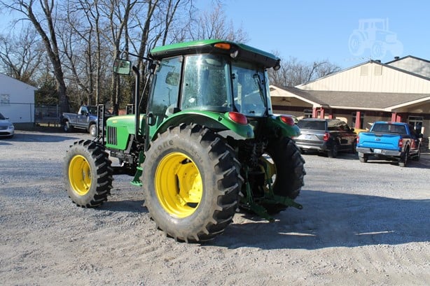 John Deere 5603
