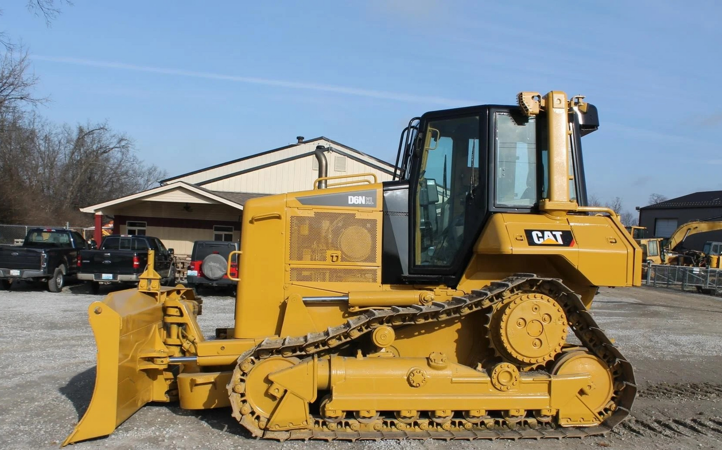 CATERPILLAR D6N XL